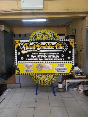 Papan Bunga di Kamolan Blora